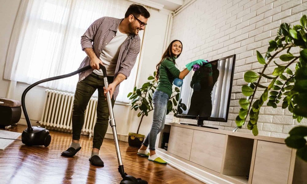 couple-cleaning-their-home.jpg